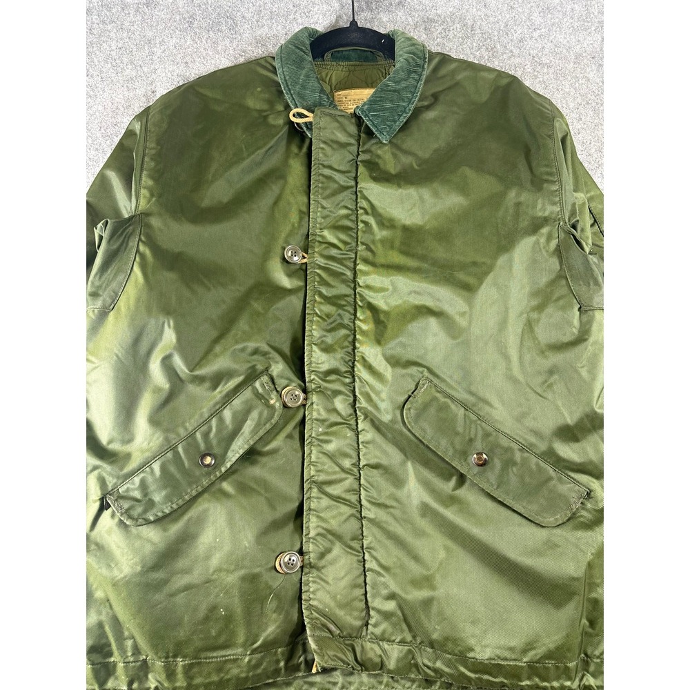 VTG 1970s US Military Extreme Cold Weather Impermeable Jacket Green Alpha Medium